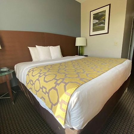 Baymont By Wyndham Colorado Springs Otel Dış mekan fotoğraf