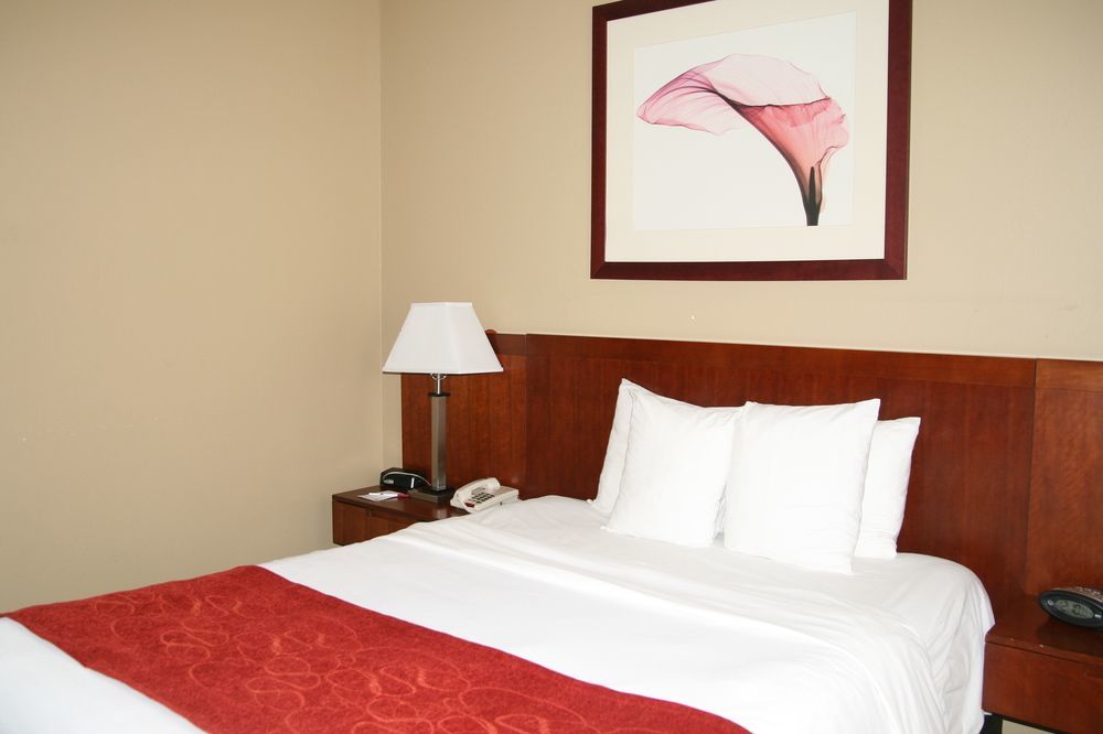 Baymont By Wyndham Colorado Springs Otel Dış mekan fotoğraf