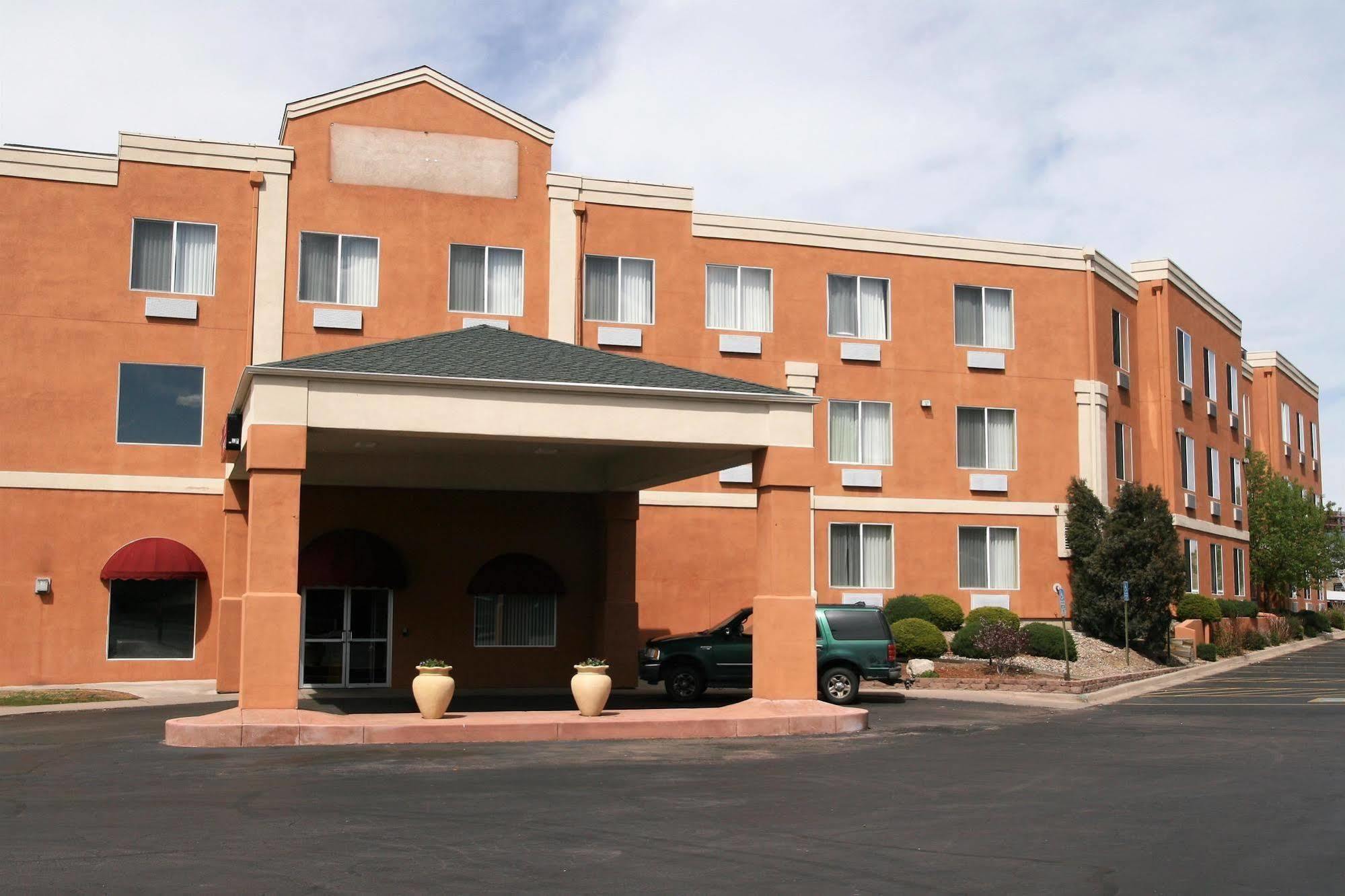 Baymont By Wyndham Colorado Springs Otel Dış mekan fotoğraf